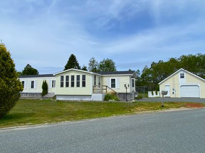 61 Hillcrest Drive