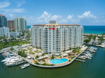 1 Las Olas Circle #1501