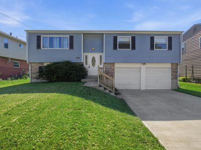 2585 Ambassador Dr