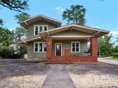 17 Central Boulevard