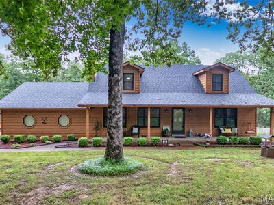 100 Hickory Ln