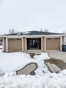 Property at 503 1st Ave, Crosby, ND