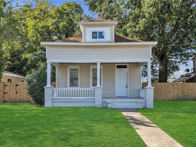 243 Poplar Ave