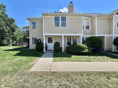 2921 Whispering Hills