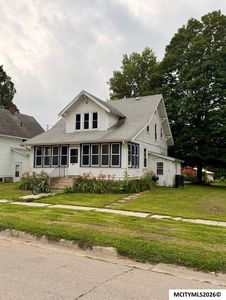 Property at 809 N 9th St, Clear Lake, IA