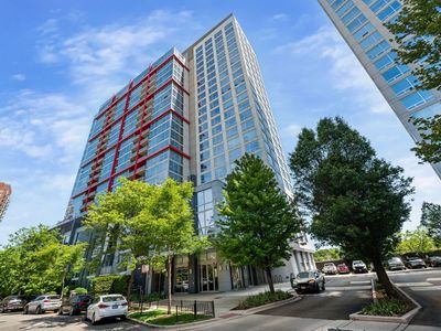 1841 S Calumet Ave APT 803