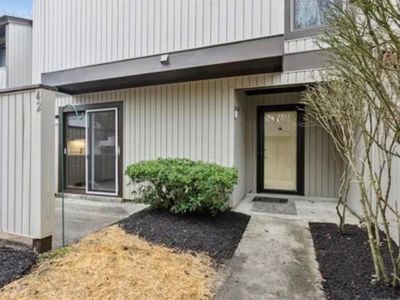 42 Spring E