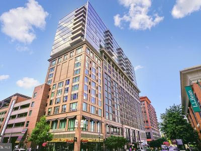930 Rose Ave Unit 2001