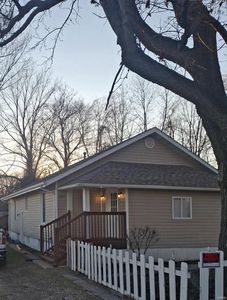 Property at 809 State St, East Carondelet, IL