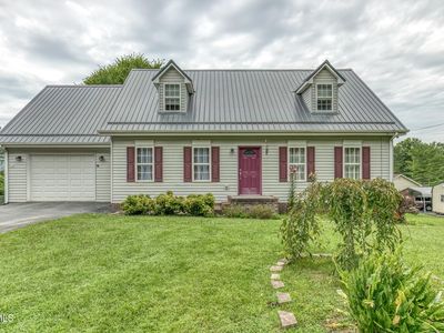 807 N Mohawk Dr