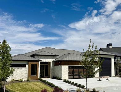 3471 N Harvest Moon Way