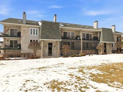 15713 Old Orchard Ct Unit 1N