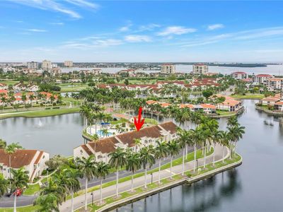 6100 Bahia Del Mar Cir APT 205