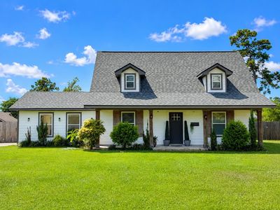 989 Whippoorwill Dr