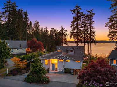 2426 Eastpoint Drive