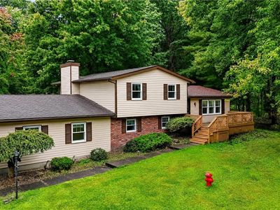 180 Ridgewood Rd