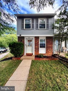 8541 Blue Rock Ln