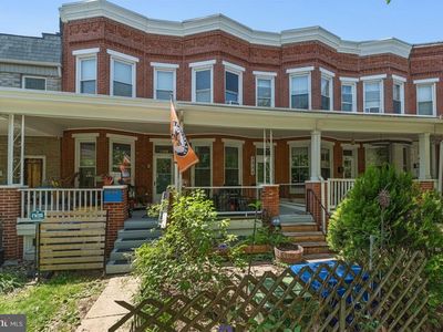3446 Roland Ave