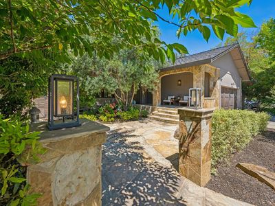 685 Vischer Court