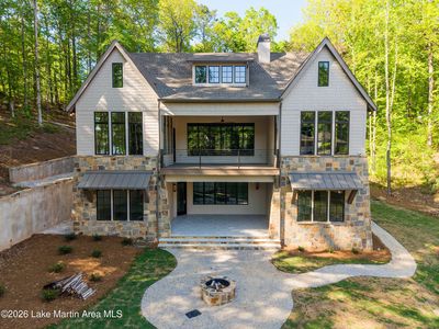 25 Lark Spur Ln