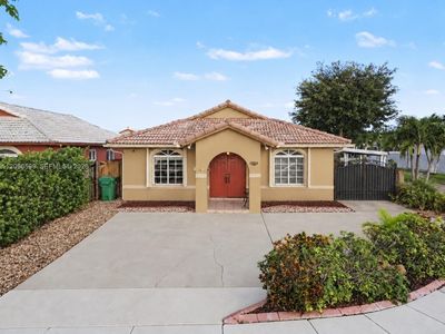 Property at 12711 NW 99th Pl, Hialeah Gardens, FL
