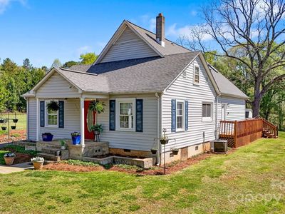 Property at 112 11th St NE, Hildebran, NC