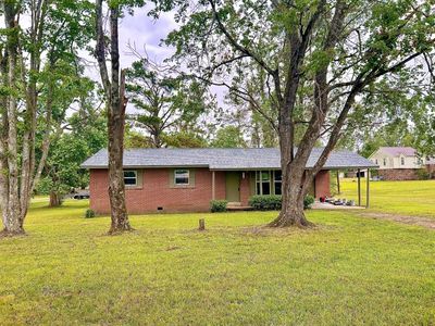 920 Damron Loop