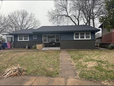 2909 S Martinson Ave