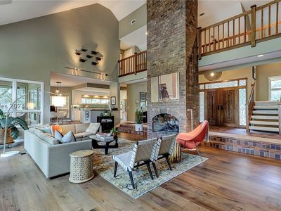 3 Strawberry Hill Rd