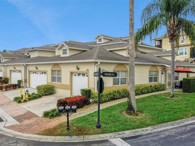 13216 Fountainbleau Dr