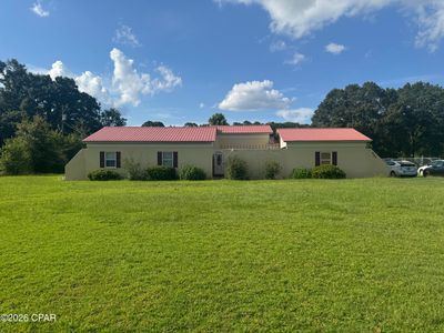 956 Everett Rd