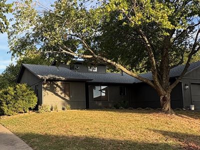 Property at 1223 Countrywood Cir, Rogers, AR