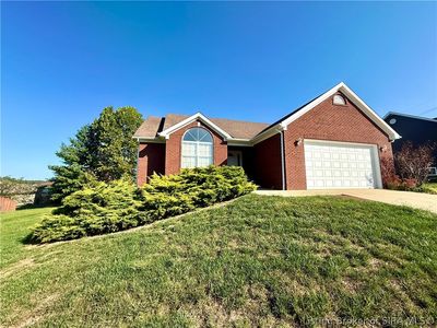 Property at 406 Crest Way, Henryville, IN