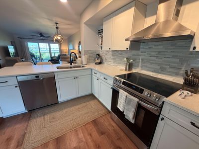 815 Harbour Point Dr #815
