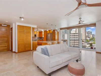 222 Liliuokalani Ave APT 1003