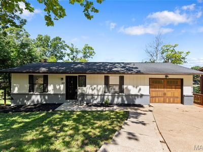 233 Normandie Dr