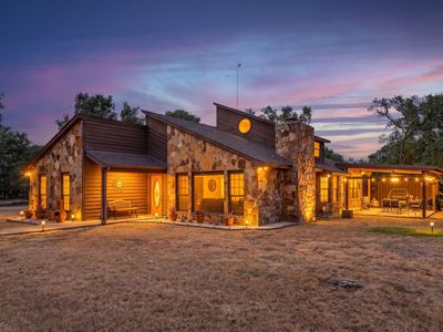 1438 Bend Of The Bosque Rd