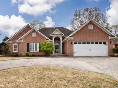 Property at 105 Kentucky Dr, Madison, AL