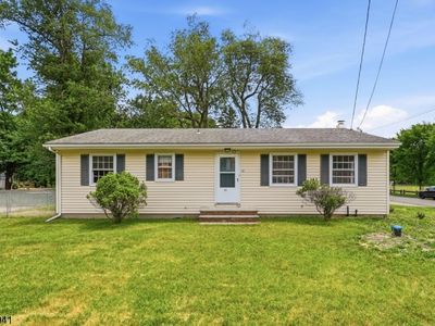 427 Warwick Tpke