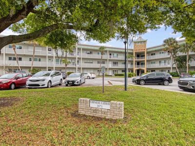 2071 Australia Way W APT 37