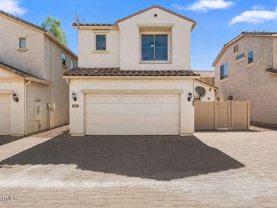 1943 W DAVIS Road