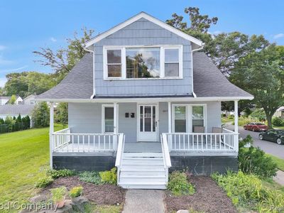 397 W Webster Ave