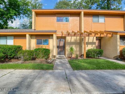 85 DEBARRY Avenue UNIT 2062