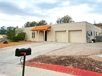 700 Sundown Ct
