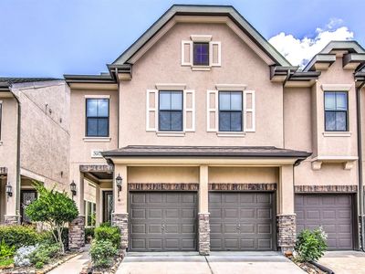 3023 Royal Oaks Grv