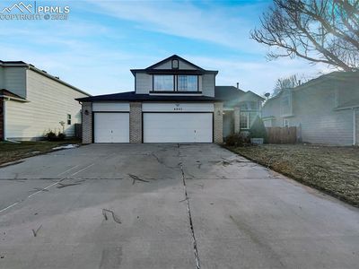 6845 Ashley Dr