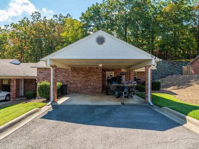 500 Pakis St APT 11A