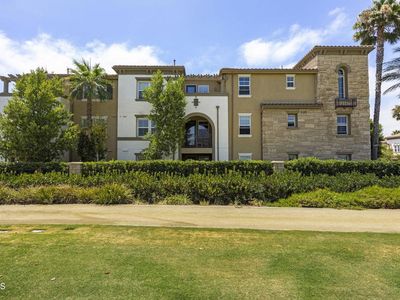 208 Riverdale Ct APT 702