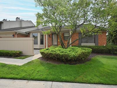 Property at 7274 Westchester #8, West Bloomfield, MI