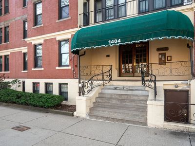 1404 Commonwealth Ave APT 17
